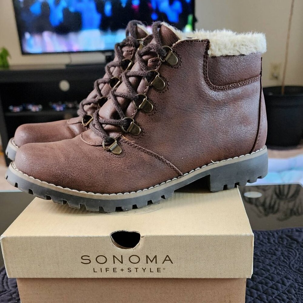 Sherpa Lined Ankle Boots
